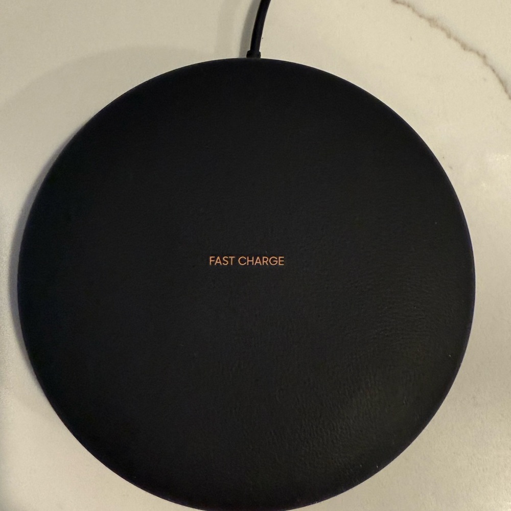 Samsung Wireless‎ Charger Pad W/USB Cord